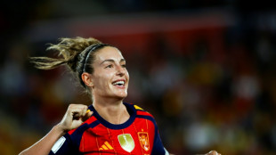 Spain thump England to close in on World Cup qualification