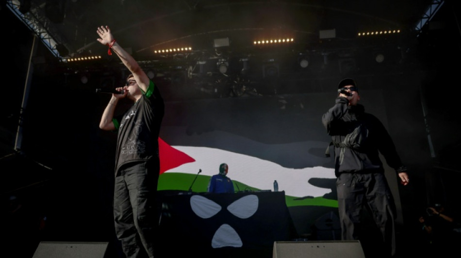 Promotoria brit&acirc;nica recorre de anula&ccedil;&atilde;o processual por terrorismo contra rapper do Kneecap