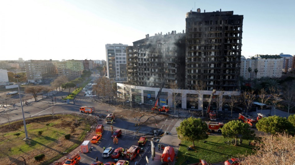 "On a tout perdu": &agrave; Valence, le d&eacute;sespoir des rescap&eacute;s de l'incendie