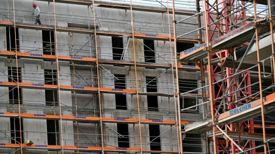 Erstes Plus seit 2021: Baugenehmigungen kr&auml;ftig gestiegen 