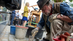 Holocauste: "les pav&eacute;s de la m&eacute;moire" passent le cap des 100.000