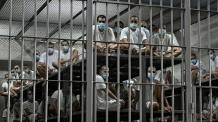 HRW denuncia torturas a migrantes venezolanos en la megac&aacute;rcel de El Salvador