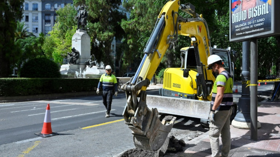 Sensors, early starts: how Spain keeps working when heat hits