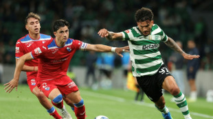 Luis Su&aacute;rez encerra Campeonato Portugu&ecirc;s com mais um gol na vit&oacute;ria do Sporting