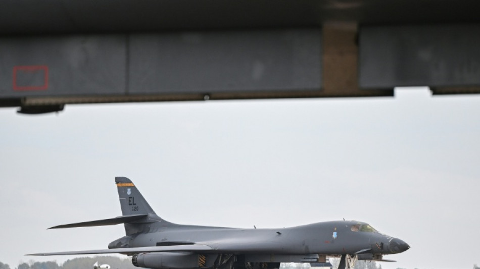 Incident pr&egrave;s d'une base anglaise : Washington retire ses bombardiers