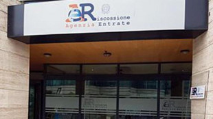 Agenzia Entrate, durante il mese di agosto stop alle notifiche