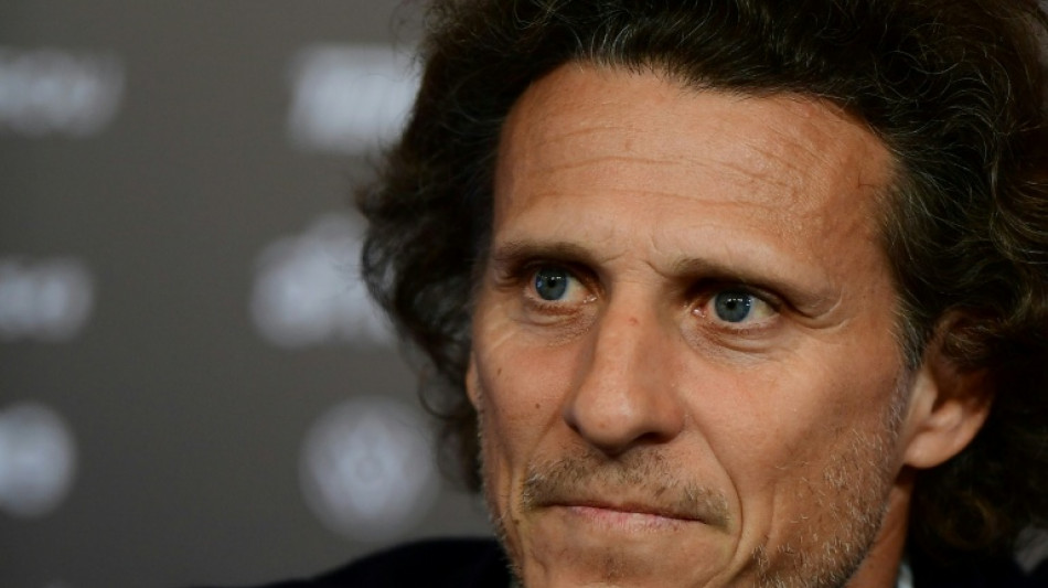 Sem Su&aacute;rez e com 9 "brasileiros", Forl&aacute;n divulga primeira lista de convocados do Uruguai