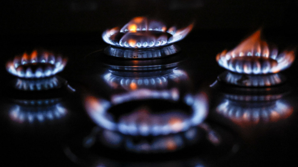 Il prezzo del gas chiude in calo a ridosso dei 33 euro