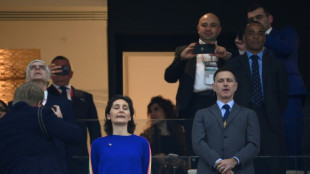 Frankreichs Sportministerin mit Regenbogen-Pullover bei WM-Viertelfinale in Katar