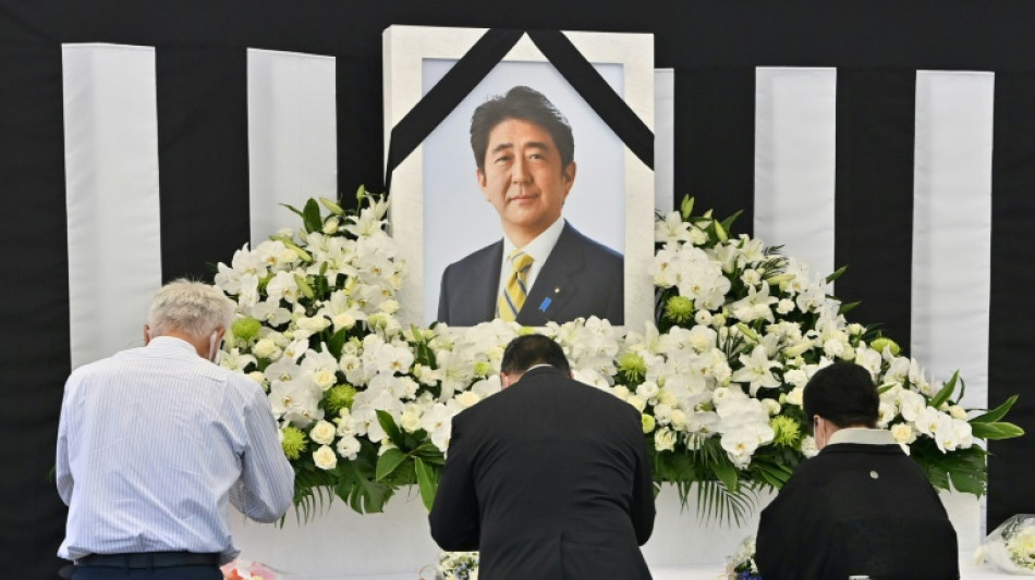 Le Japon entre recueillement et contestation aux fun&eacute;railles nationales de Shinzo Abe