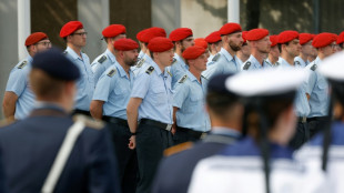 70 Jahre Bundeswehr: Feierliches Gel&ouml;bnis und Debatte im Bundestag