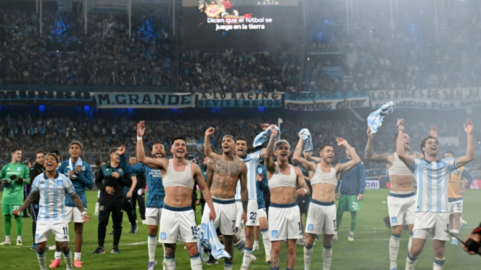 Racing vence V&eacute;lez (1-0) e &eacute; o primeiro semifinalista da Libertadores