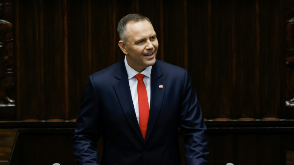 Pologne: Karol Nawrocki, un historien nationaliste investi président