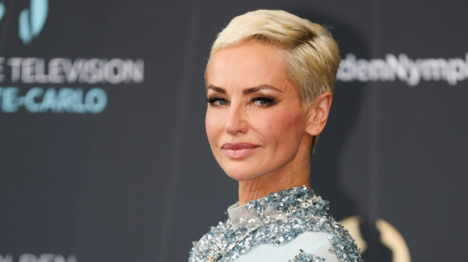 S&eacute;curit&eacute; de leur fille: le mari d'Adriana Karembeu porte plainte contre l'ex-mannequin et Marc Lavoine