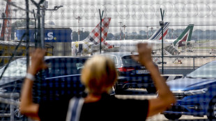 Sindacati confermano lo sciopero degli aerei, probabile la precettazione