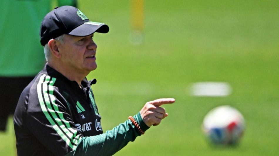 Javier Aguirre, o t&eacute;cnico que n&atilde;o tolera jogadores t&iacute;midos na sele&ccedil;&atilde;o mexicana