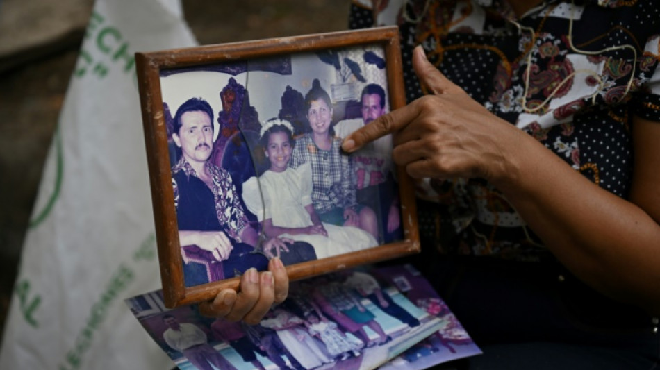 "Quedan los recuerdos": una campa&ntilde;a recupera pertenencias de v&iacute;ctimas del terremoto en Colombia
