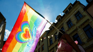 Queerfeinliche Attacke in Schnellrestaurant: 23-j&auml;hriges Opfer in Berlin verletzt