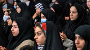 Teheran ordnet strikte Strafen bei Verst&ouml;&szlig;en gegen Kopftuch-Pflicht an