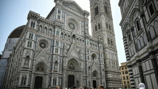 Le Tour de France s'&eacute;lance de Florence sous un soleil de plomb