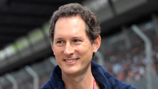 Ferrari: marea rossa per esordio della SF-25, c'&egrave; anche Elkann
