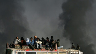 With monitors and lawsuits, Pakistanis fight for clean air