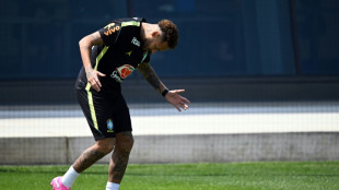 Lula diz que Neymar est&aacute; fazendo 'home office' na Copa do Mundo