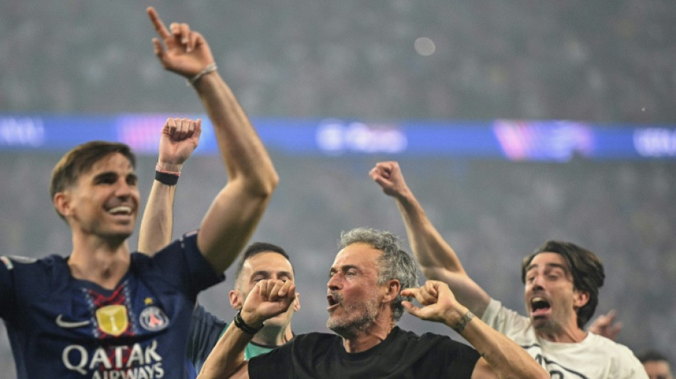 PSG vence Arsenal nos p&ecirc;naltis e &eacute; bicampe&atilde;o da Champions League
