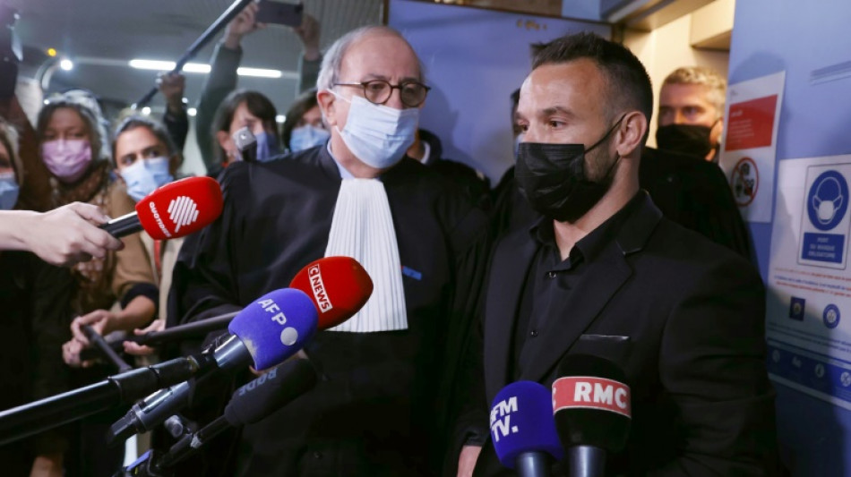 Valbuena quiere "pasar la p&aacute;gina" del caso del v&iacute;deo sexual