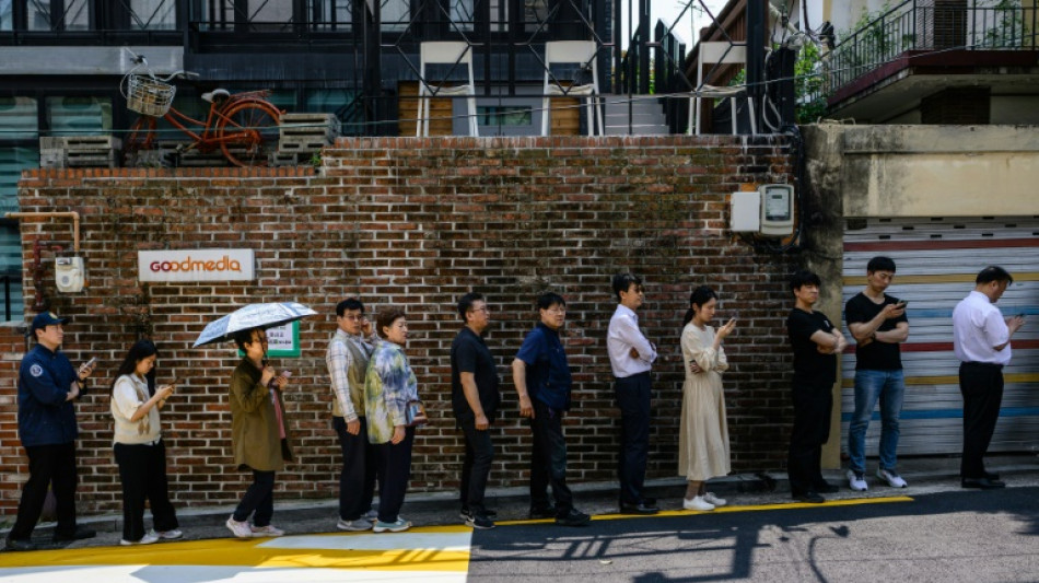 Record South Korean early voting in poll triggered by martial law