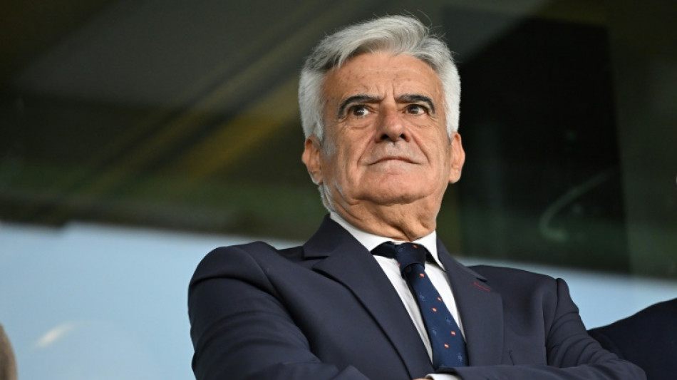 Presidente da Federa&ccedil;&atilde;o Espanhola de Futebol &eacute; suspenso por 2 anos