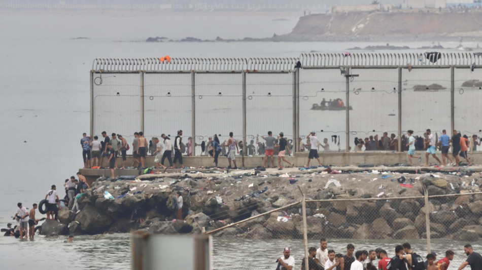 Media, per 007 spagnoli credibile appello per nuovo assalto a Ceuta il 15 agosto