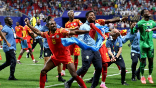 RD Congo vence Uzbequist&atilde;o (3-1) e vai aos 16-avos da Copa como 3&ordm; do Grupo K