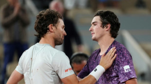 Jo&atilde;o Fonseca vence Ruud e avan&ccedil;a &agrave;s quartas de final de Roland Garros