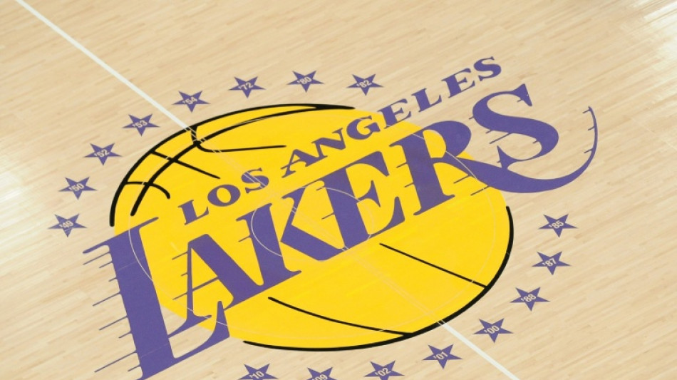 Los Angeles Lakers ser&aacute; vendido por US$ 12,5 bilh&otilde;es, segundo ESPN