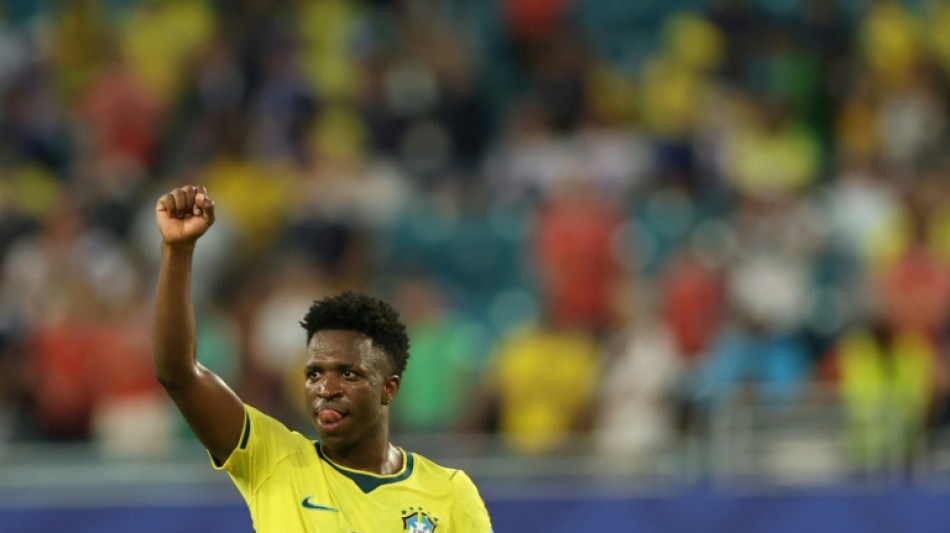 'Seguir melhorando', diz Vini Jr. ap&oacute;s vit&oacute;ria do Brasil