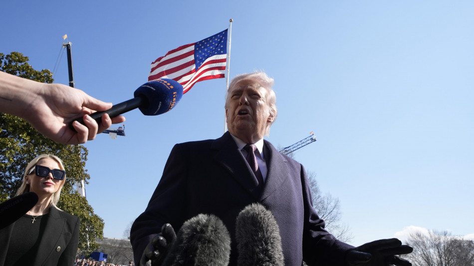 Trump, '48 leader iraniani andati via in un colpo solo'