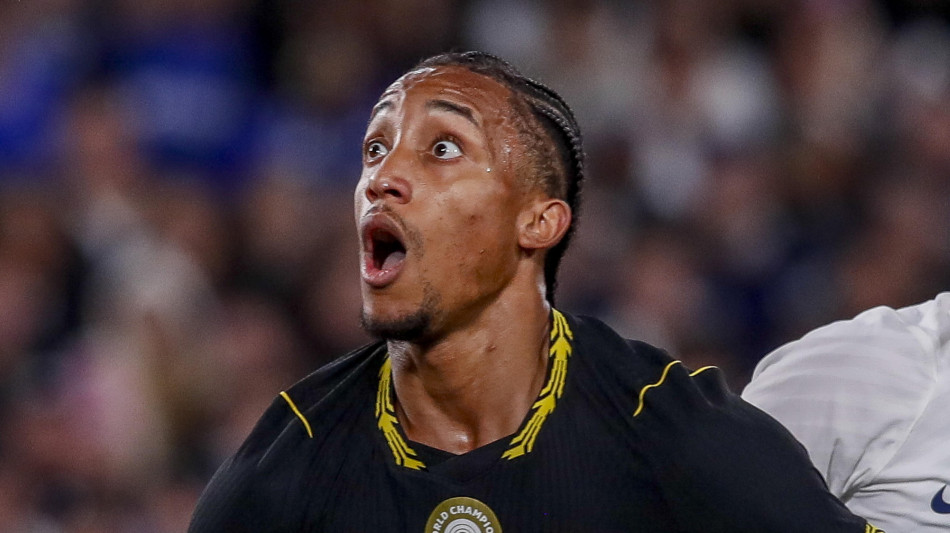 Chelsea travolge il Milan, 3-0 con doppietta di Joao Pedro