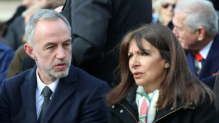 Prefeito e ex-prefeita de Paris enfrentam den&uacute;ncia por agress&otilde;es sexuais nas escolas
