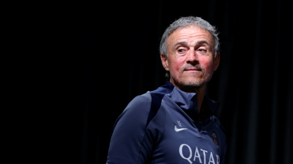 Luis Enrique espera final 'muito dif&iacute;cil' contra o Arsenal na Champions