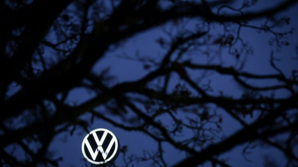 Volkswagen insiste sur "l'urgence" de baisser les co&ucirc;ts en Allemagne