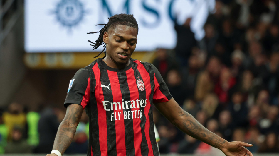Il Milan spreca un doppio vantaggio, a Parma finisce 2-2