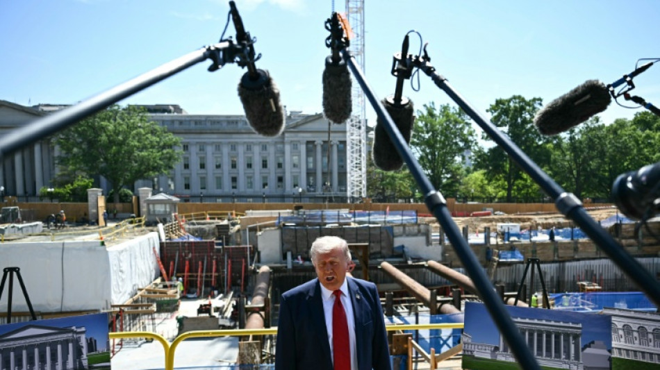 Les r&eacute;publicains au Congr&egrave;s pr&ecirc;ts &agrave; d&eacute;fier Trump sur sa salle de bal