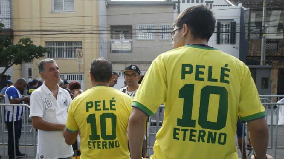 "Pel&eacute;" ingresa a popular diccionario de lengua portuguesa