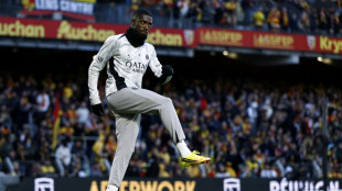 Demb&eacute;l&eacute; passar&aacute; por 'tratamento' nos pr&oacute;ximos dias devido a desconforto muscular