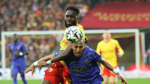 Monaco renverse Lens, qui laisse sa premi&egrave;re place &agrave; la merci du PSG