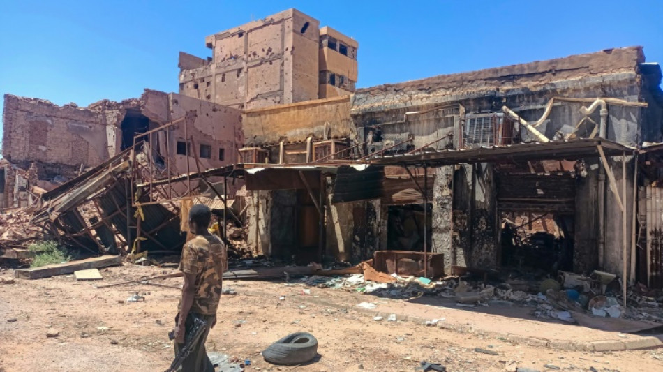 L'armée reprend l'aéroport de Khartoum, nouveau revers pour les paramilitaires