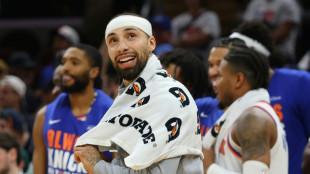 Knicks sweep Cavs to reach first NBA Finals since 1999