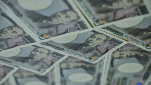 Tech bounce lifts Asia stocks, oil extends gains on US-Iran fears