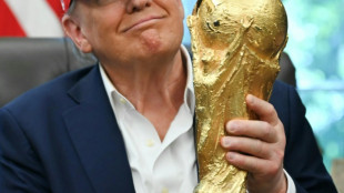 Trump comparecer&aacute; &agrave; final da Copa do Mundo e entregar&aacute; trof&eacute;u ao campe&atilde;o